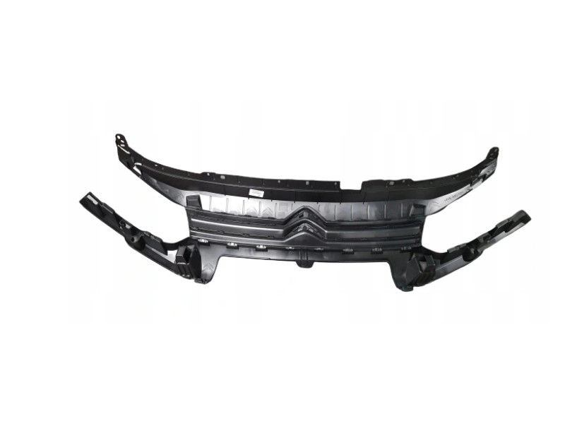 Решітка радіатора Citroen Berlingo 18- (Тайвань) 9816779080
