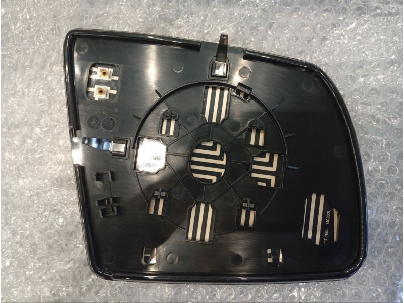 Вкладиш дзеркала лівий з обігрівом Toyota Sequoia, Tundra 2007-2021 Китай