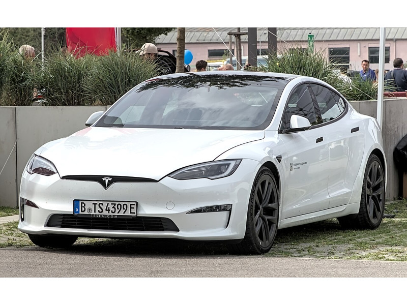 Заглушка гака переднього бампера Tesla Model S 2021- рестайлінг FPS 156468800A