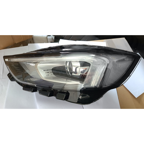 Фара передня ліва Ford Edge 18- (Китай) біла вставка
