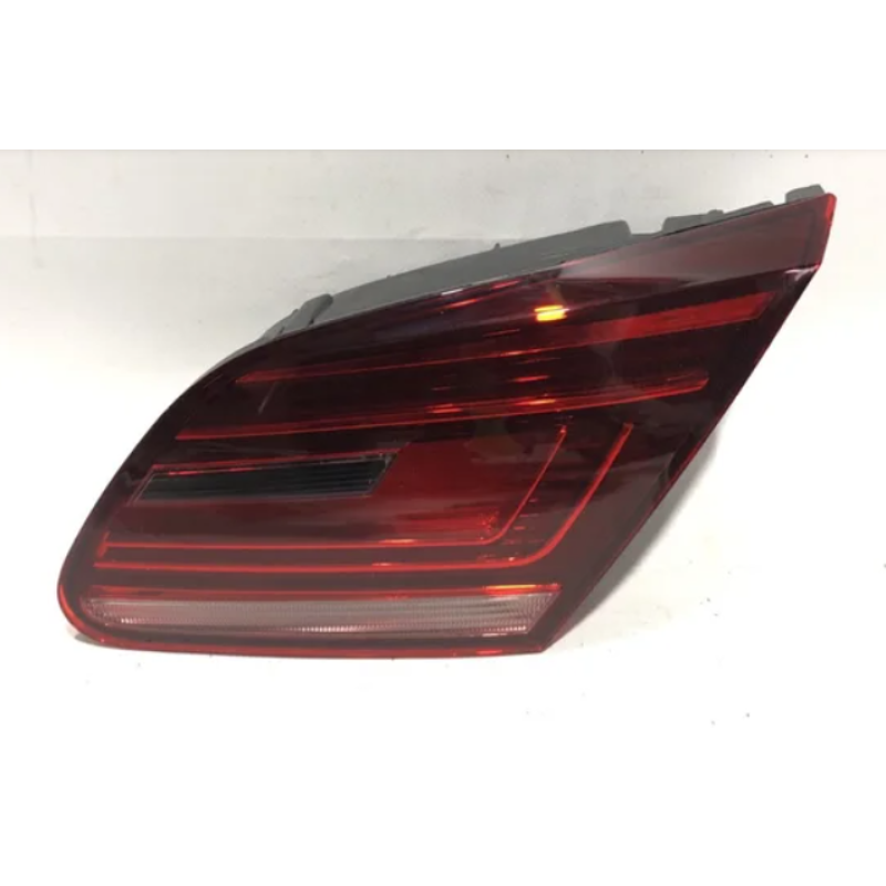 Ліхтар задній правий VW Passat CC 12-16 внутрішній (Китай) 3C8945308AA