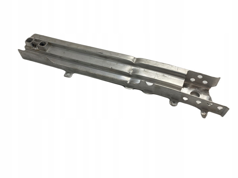 Кріплення направляючої переднього бампера ліве довге BMW X1 F48, BMW X2 F39 FPS 51117301603