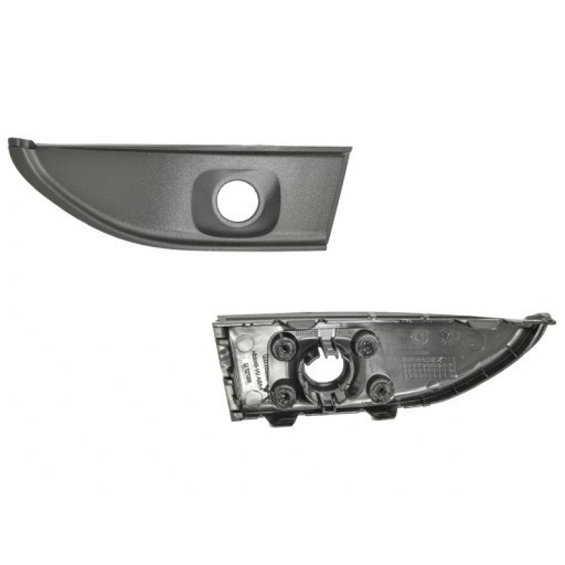 Кріплення праве (паркотронік у решітку переднього бампера) Audi Q7 S-Line 2015-2020 Тайвань 4M0807952B