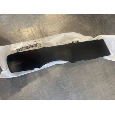 Накладка бампера права Audi Q3 11-15 (Тайвань) над решіткою