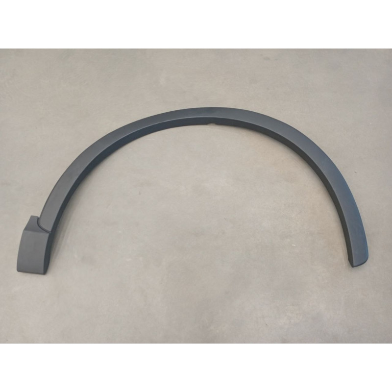 Накладка переднього крила права Audi Q3 11-18 (Тайвань) рант 8U0853718C