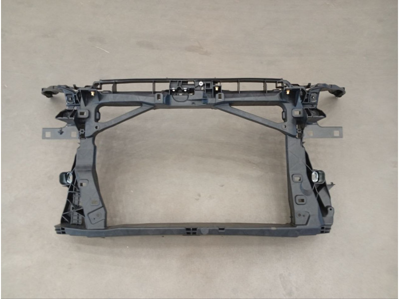 Панель передня Audi А3 12-16 (Тайвань) 8V0805588A