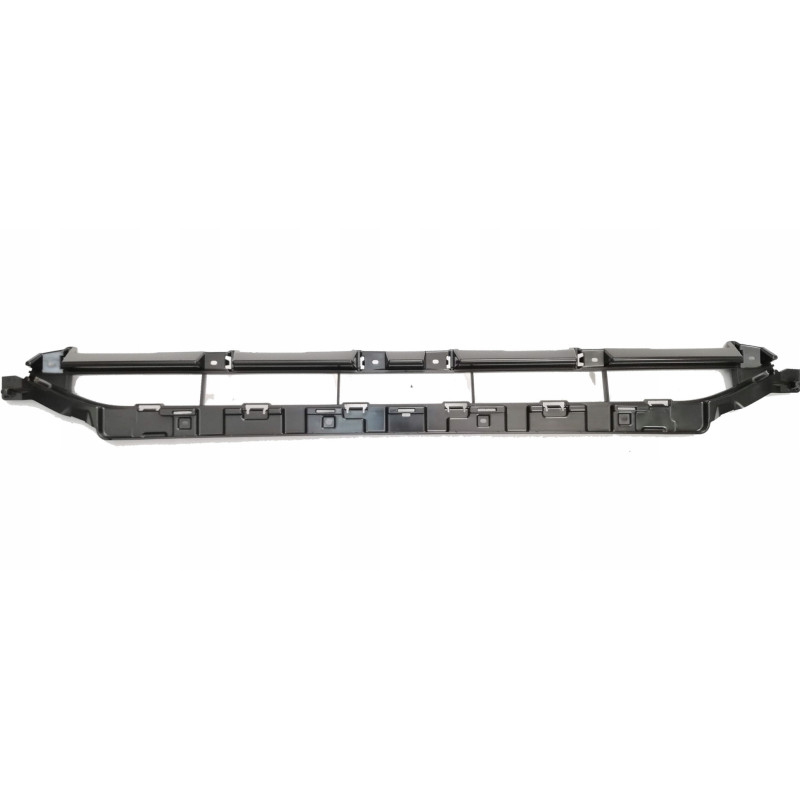 Решітка переднього бампера середня Audi Q7 15-20 (Тайвань) 4M0807647B4W3