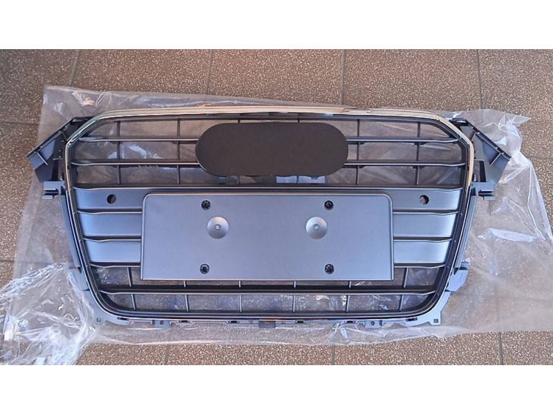 Решітка радіатора Audi A4 B8 12-16 (Тайвань) під п/тронік, чорна / хром 8K0853651E1QP