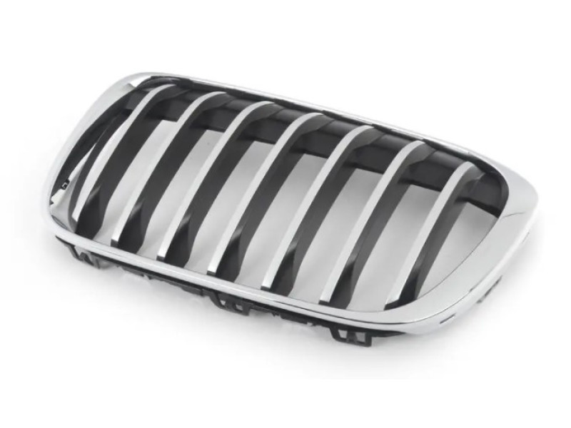 Решітка радіатора ліва BMW X1 F48 15-20 (Тайвань) хром рамка / ребра сірий металік 51117383365