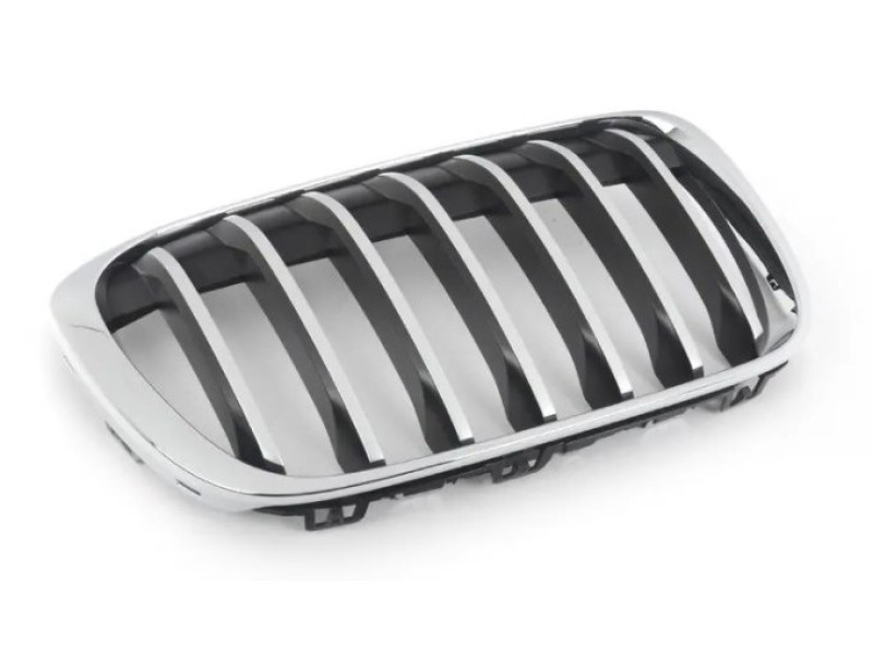 Решітка радіатора права BMW X1 F48 15-20 (Тайвань) хром рамка / ребра сірий металік 51117383366