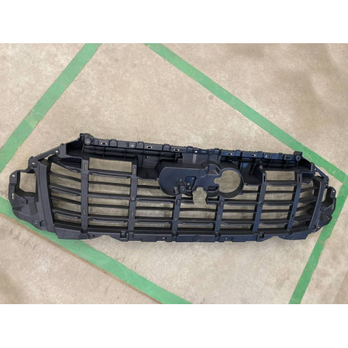 Решітка радіатора внутрішня Audi Q7 4M 2020-2024 FPS 4M0807233D БЕЗ ОТВ. ПІД РАДАР