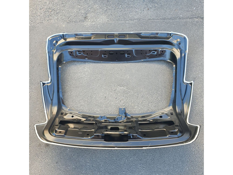 Кришка багажника задня Ford Focus 3 2011-2014 хетчбек Китай 1838957