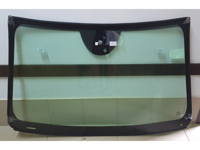 Лобове скло Dodge Dart 12-16 (XYG) з кріп.датч.запотів./світла/вологи