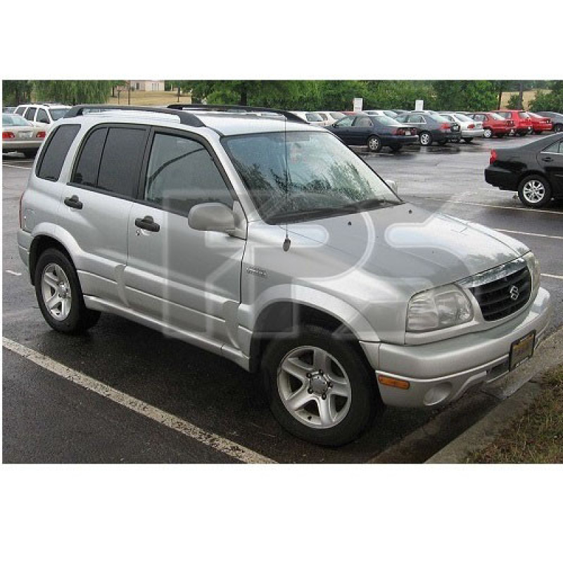 Молдинг лобового скла Suzuki Grand Vitara 1998-2005