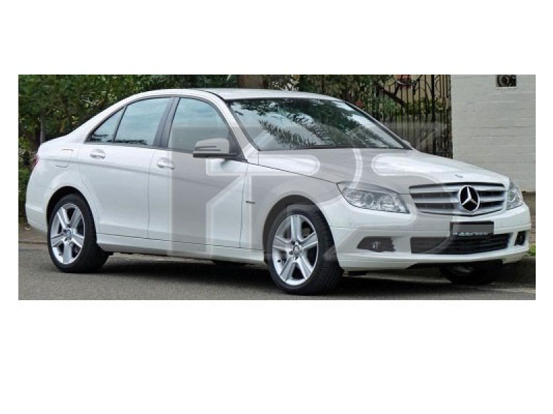Молдинг лобового скла Mercedes W204 2007-2011 C-class