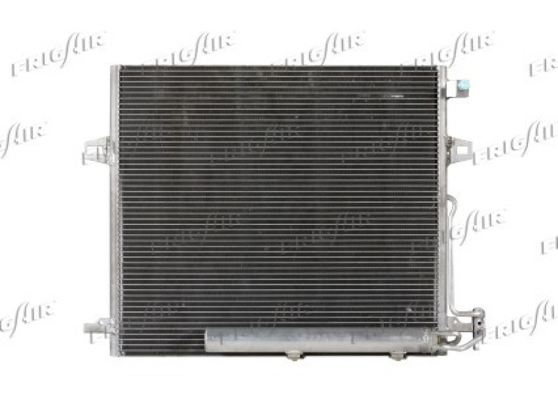 Радіатор кондиціонера Mercedes ML-Class W164, GL X164 05-11 (TP) A2515000054