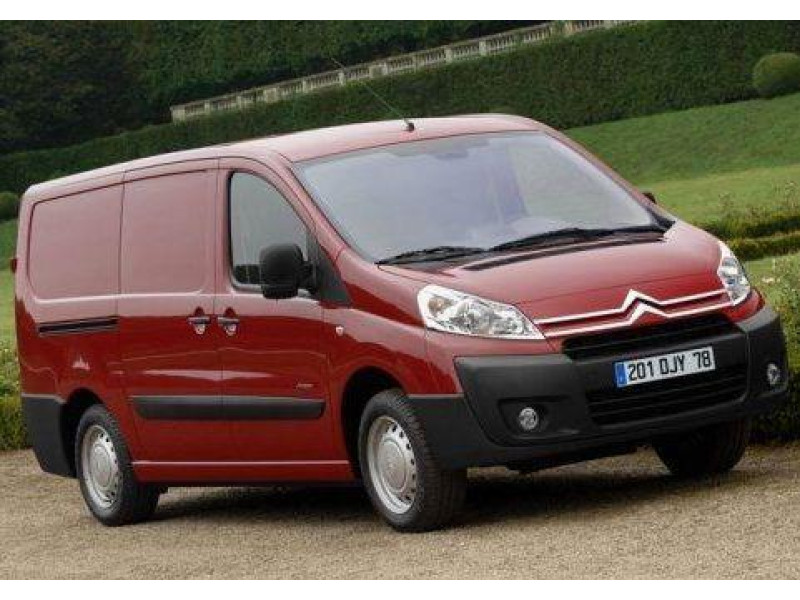 Накладка під фару ліва Citroen Jumpy, Peugeot Expert, Fiat Scudo (07-12) без отв. омивача (FPS) 9467046478