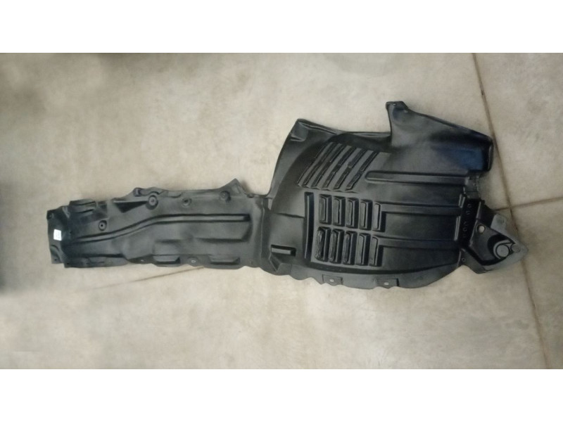 Підкрилок передній правий Toyota Land Cruiser 200 2007-2012 Тайвань 5387560060