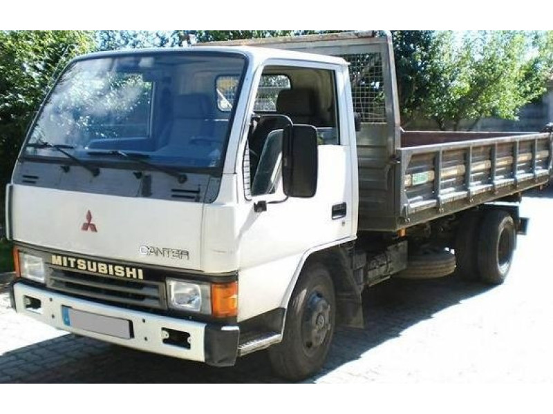 Скло ліве Mitsubishi Canter 85-94 FE300, передньої двері (XYG)