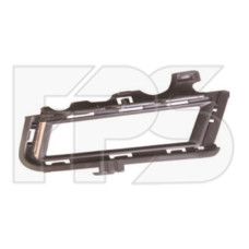 Рамка протитуманної фари VW Golf 7 13 - права (FPS) 5G0853808A