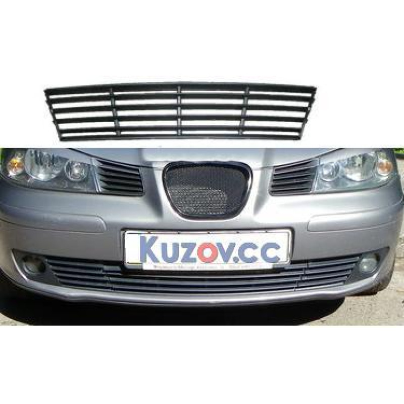 Решітка переднього бампера середня Seat Cordoba 02-08 (Тайвань) 6L0853667A01C