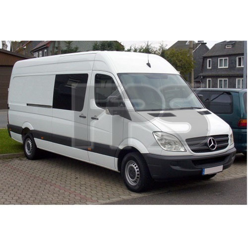 Лобове скло Mercedes Sprinter W906, VW Crafter 06- (XYG)