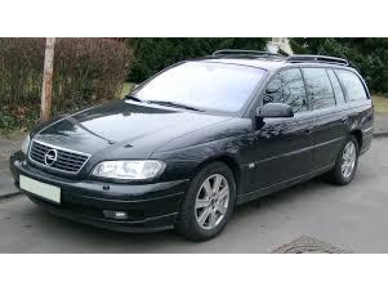 Скло задньої двері Opel Omega B універсал 94-03 праве (XYG)