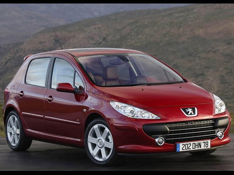Бічне скло задньої двері Peugeot 307 01-07 ліве (XYG)