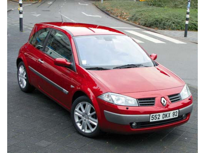 Бічне скло передніх дверей Renault Megane 2 3 дв. хетчбек 03-08 праве (SEKURIT)