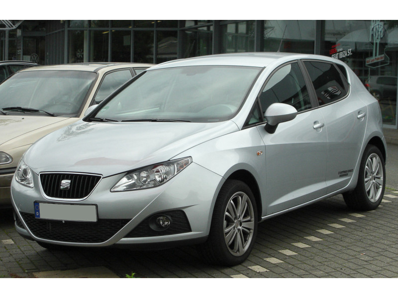 Бічне скло задньої двері Seat Ibiza 09 - ліве (SEKURIT)