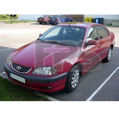 Скло дверне переднє ліве Toyota Avensis T22 1997-2003 (XYG)