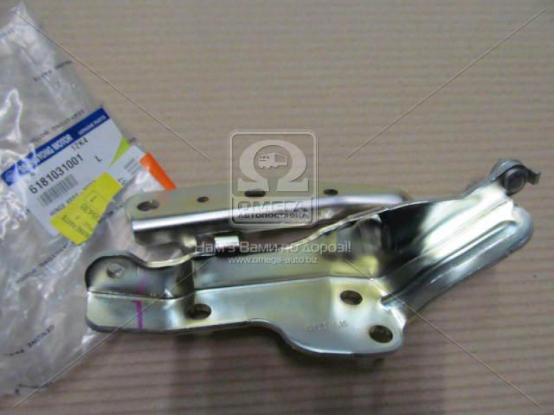 Завіс (петля) капота лівий SsangYong Actyon 07 - OE 6181031001