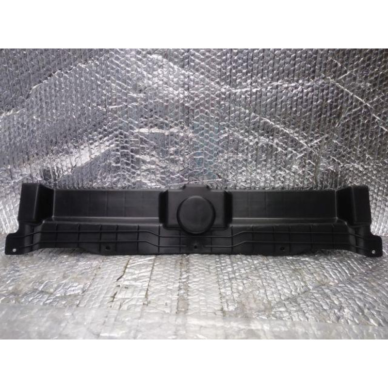 Накладка заднього бампера Hyundai Tiburon 07-08 OE 866182C700