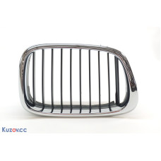 Решітка в капоті пра. BMW 5 E39 (Tempest)
