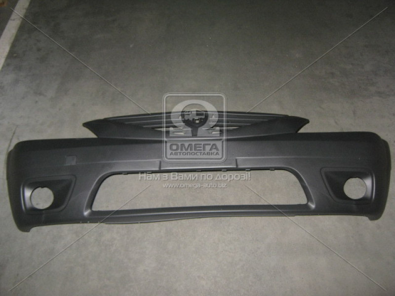 Бампер передній Dacia Logan MCV 2004-2009 (Tempest)