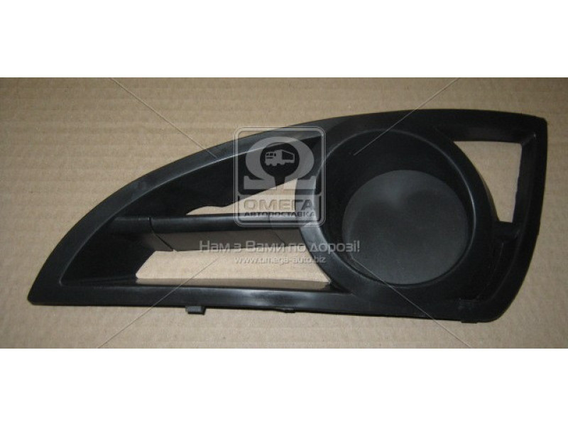 Решітка бампера ліва Geely MK 06- (Tempest)