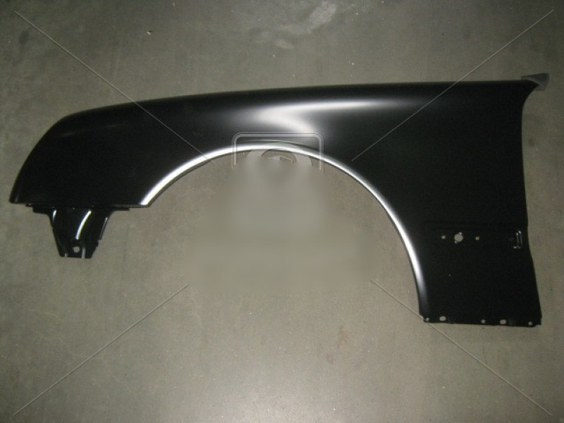 Крило переднє праве Mercedes 210 99- (Tempest)