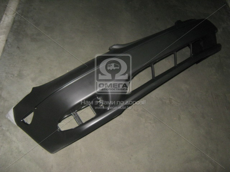 Передній бампер Nissan Maxima 2000-2006 (Tempest)