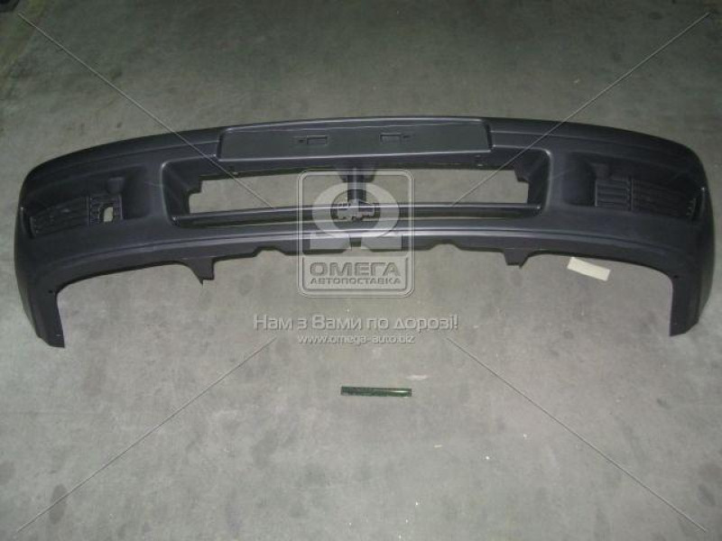 Бампер передній Nissan Primera P11 1996-1999 Tempest