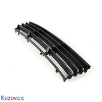Решітка бампера середня VW Passat B5 00-05 рестайлінг (Tempest)