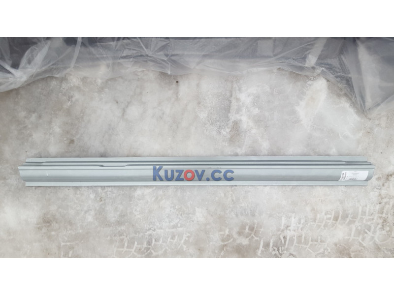 Поріг середній правий під дверима Peugeot Boxer, Citroen Jumper, Fiat Ducato 94-06 (KK)