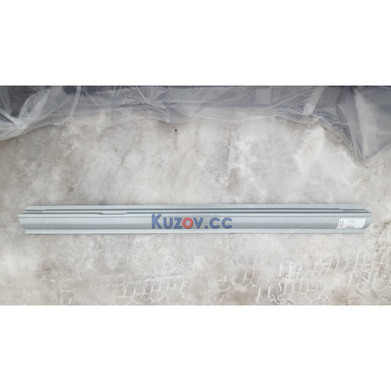 Поріг середній правий під дверима Peugeot Boxer, Citroen Jumper, Fiat Ducato 94-06 (KK)