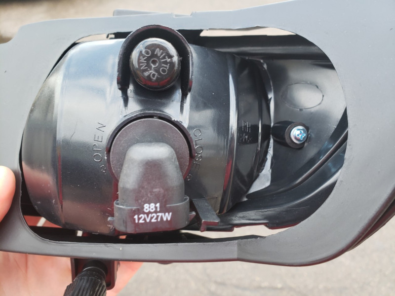 Протитуманна фара ліва Kia Cerato 2006-2009 FPS 922012F100