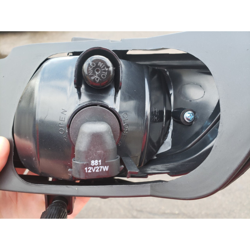 Протитуманна фара Kia Cerato 06-09 ліва (FPS) 922012F100