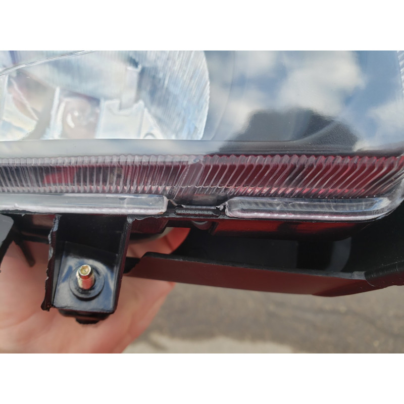 Протитуманна фара Kia Cerato 06-09 ліва (FPS) 922012F100