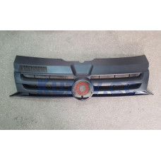 Решітка радіатора VW Transporter T5 2010 - чорна (FPS) 7E0853653