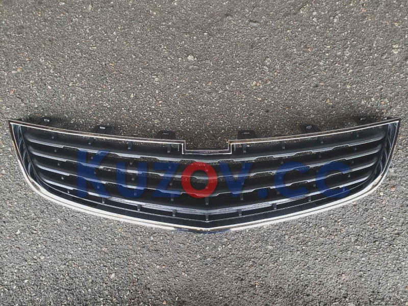Решітка в бампер Chevrolet Cruze 12-15 (FPS) 95133508
