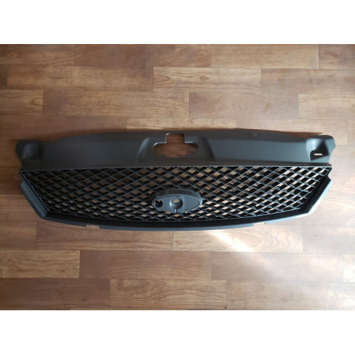 Решітка радіатора Ford Mondeo 2001-2003 чорна, без рамки FPS 1126894