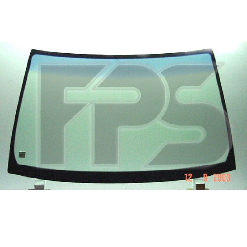 Лобове скло Nissan Maxima A32 95-99 (XYG)