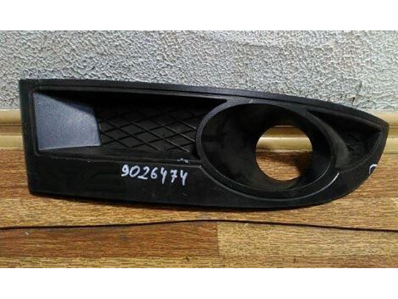 Решітка бампера права (з отв.) Chevrolet Epica 06-11 (FPS) China type 9026475